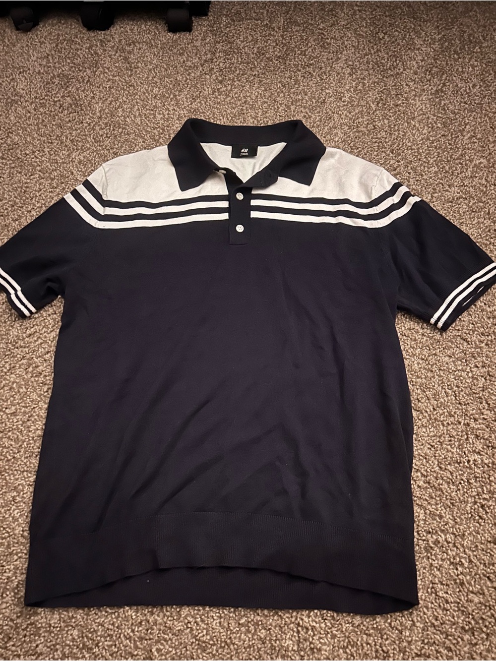 H&M Men’s Navy and White Stripe Polo Shirt